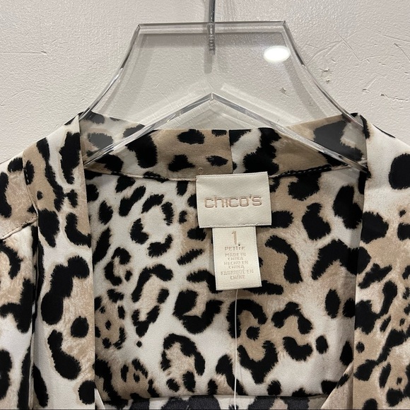 Chico’s Playful Animal Bow Blouse Pattern Woven Top Long Sleeve - Picture 5 of 13